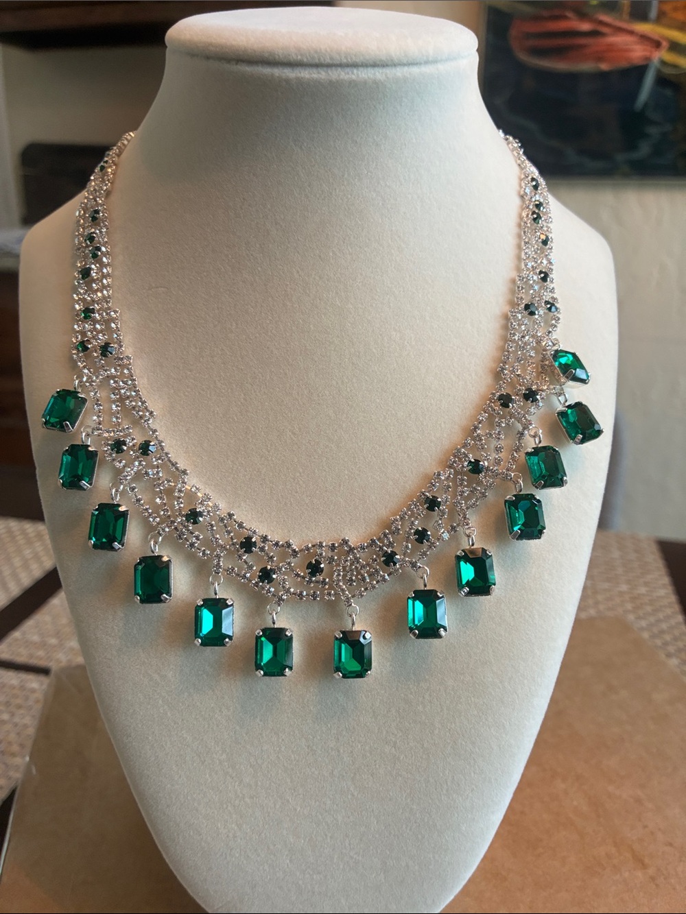 Cezanne Elegant Emerald Green Crystal Necklace - Women Jewelry